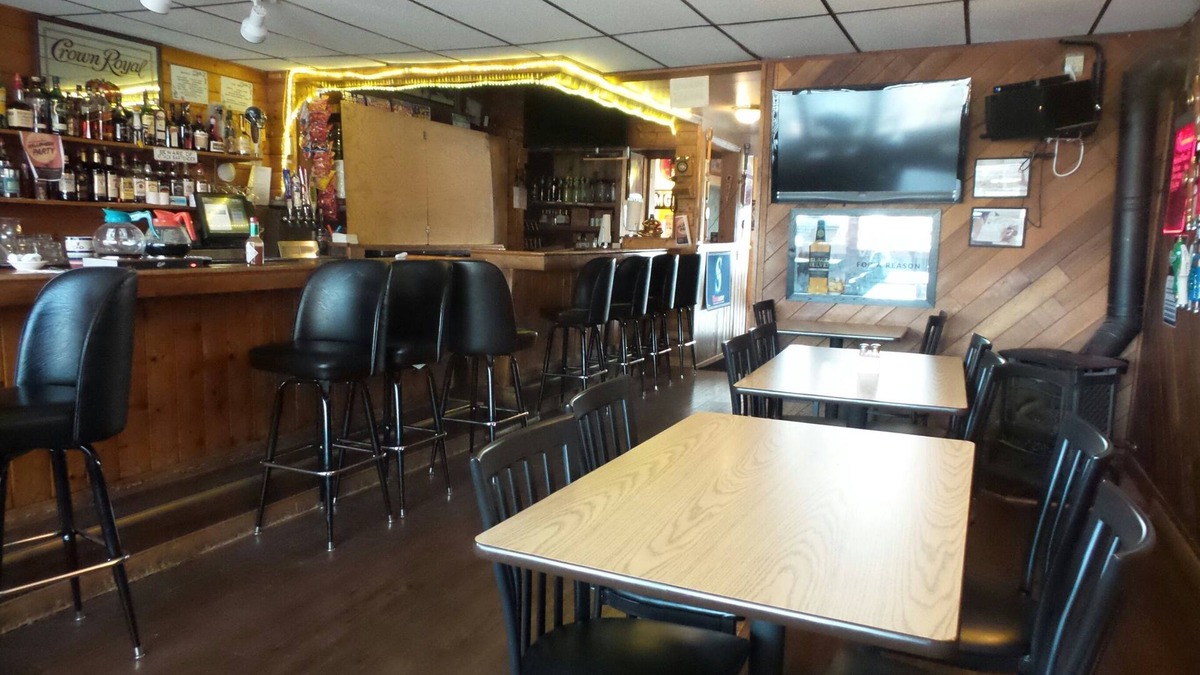 Coupeville Hotel | Tyee Restaurant and Hotel