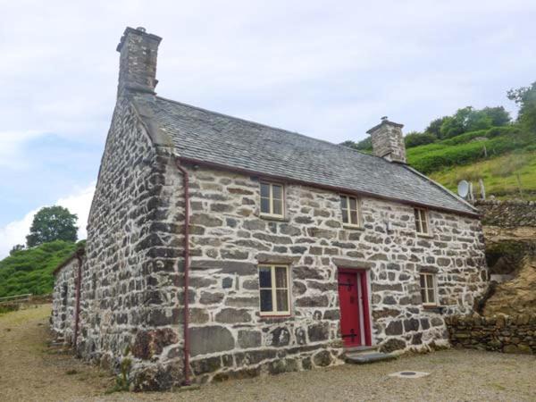 Llanelltyd House | Tyn Llwyn