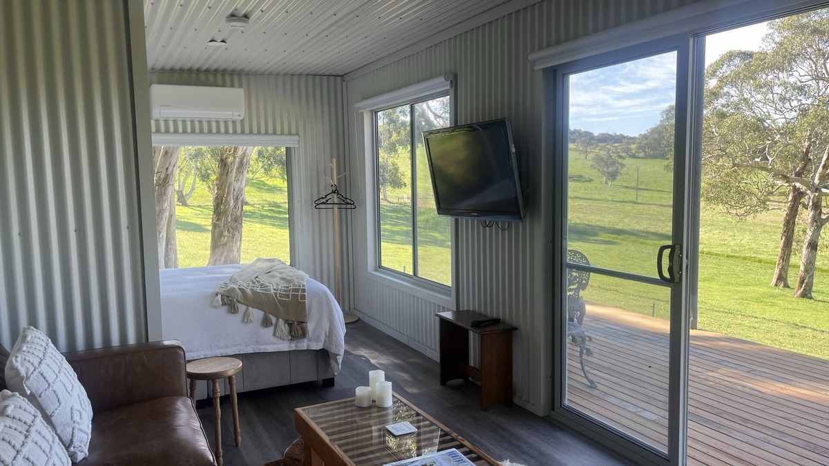 Kuitpo Cabin | Tynan Farm Retreatn