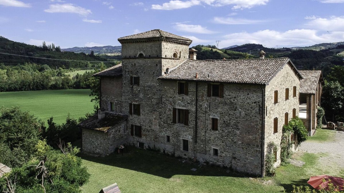 Zappolino Other | Typical ancient stone house
