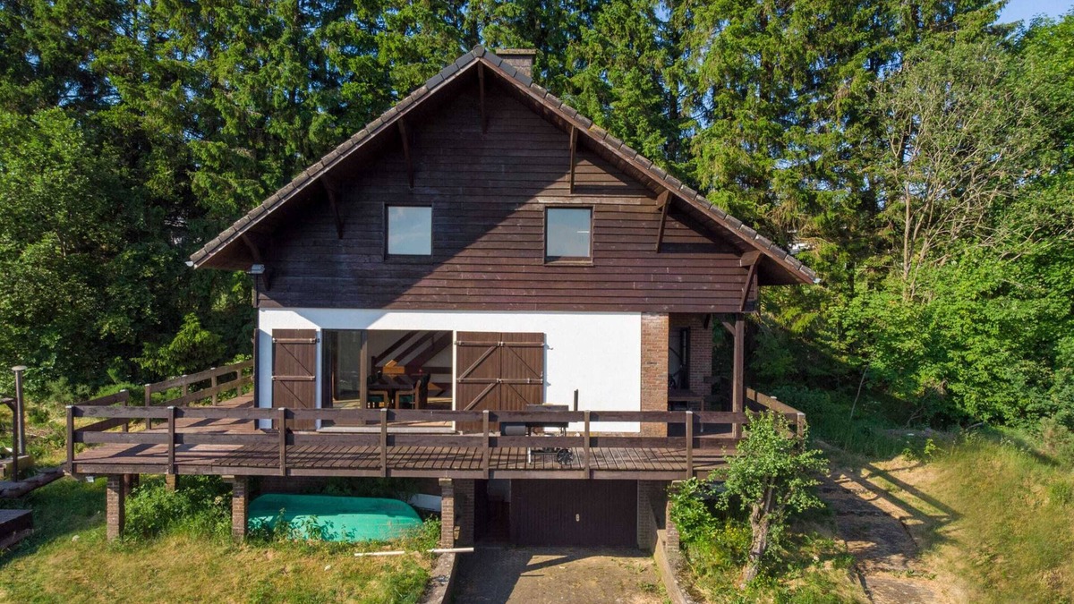 Ovifat House | Typical Ardennes Chalet With hot tub