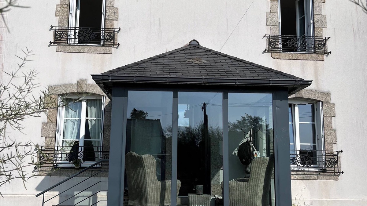 Lampaul-Plouarzel House | Typical Breton house, seaside, large plot, ideal for families