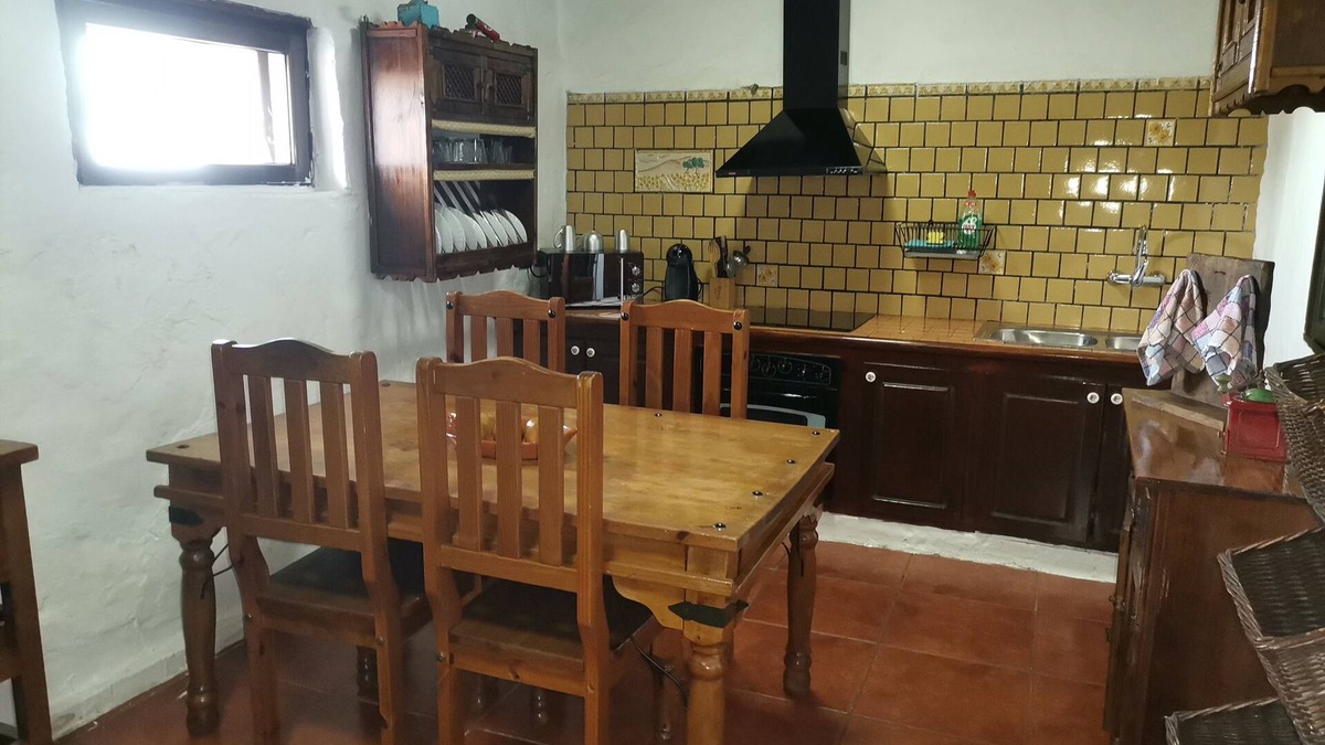 La Solana Cottage | Typical Canarian house with pool and wifi in the mountains of Telde.