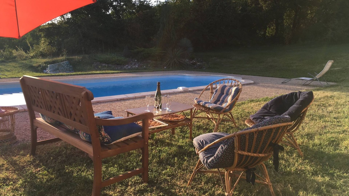 Eyliac House | Typical Périgord house 12 to 15 people with private pool, near Périgueux