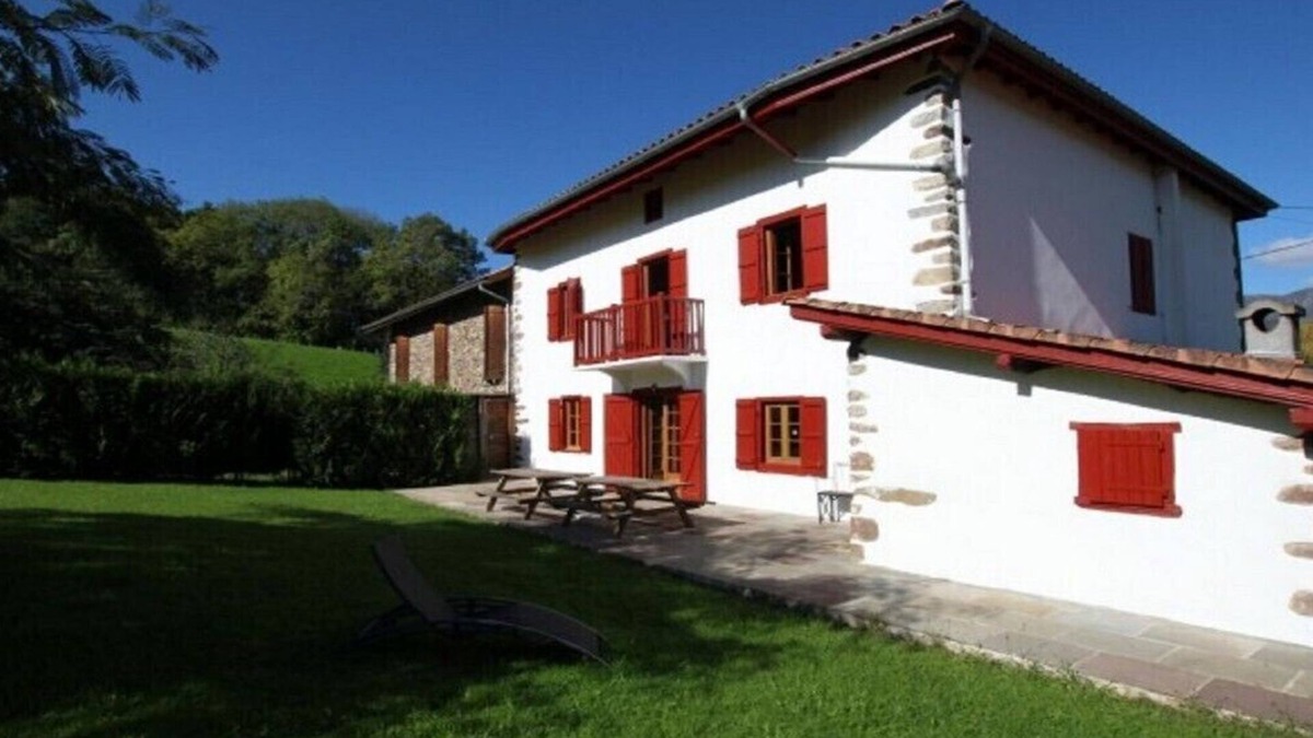 Saint-Etienne-de-Baigorry Villa | Typical Basque house renovated - Saint-Etienne-de-Baigorry