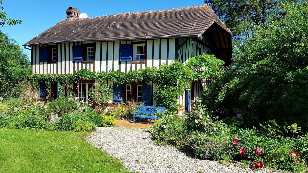 Aubry-le-Panthou House | Typical house from Normandy of charm with a beautiful park