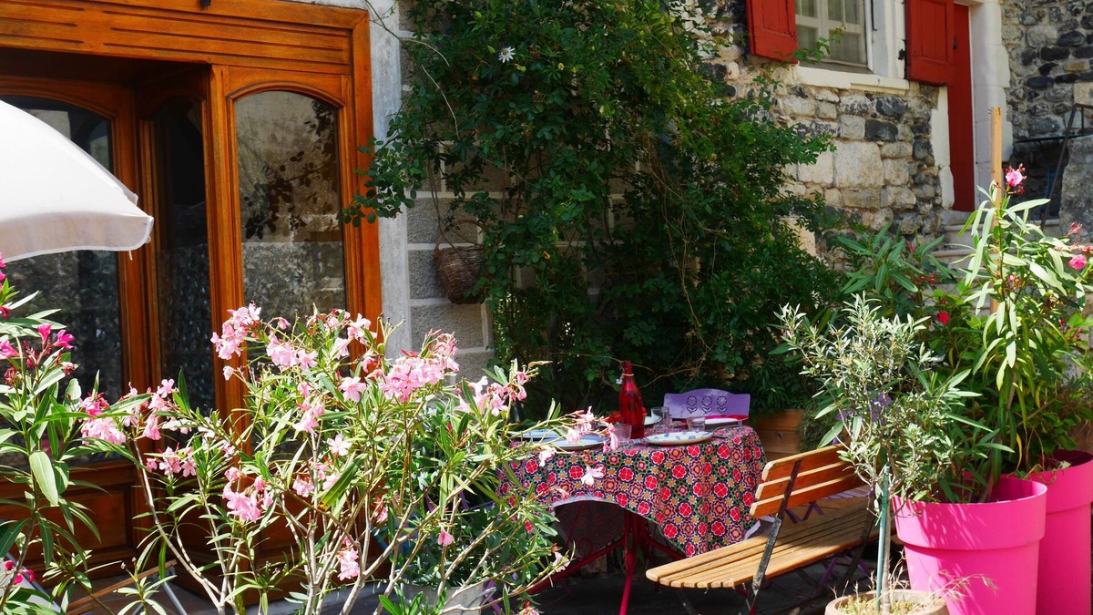Alba-la-Romaine House | Typical house in the village center