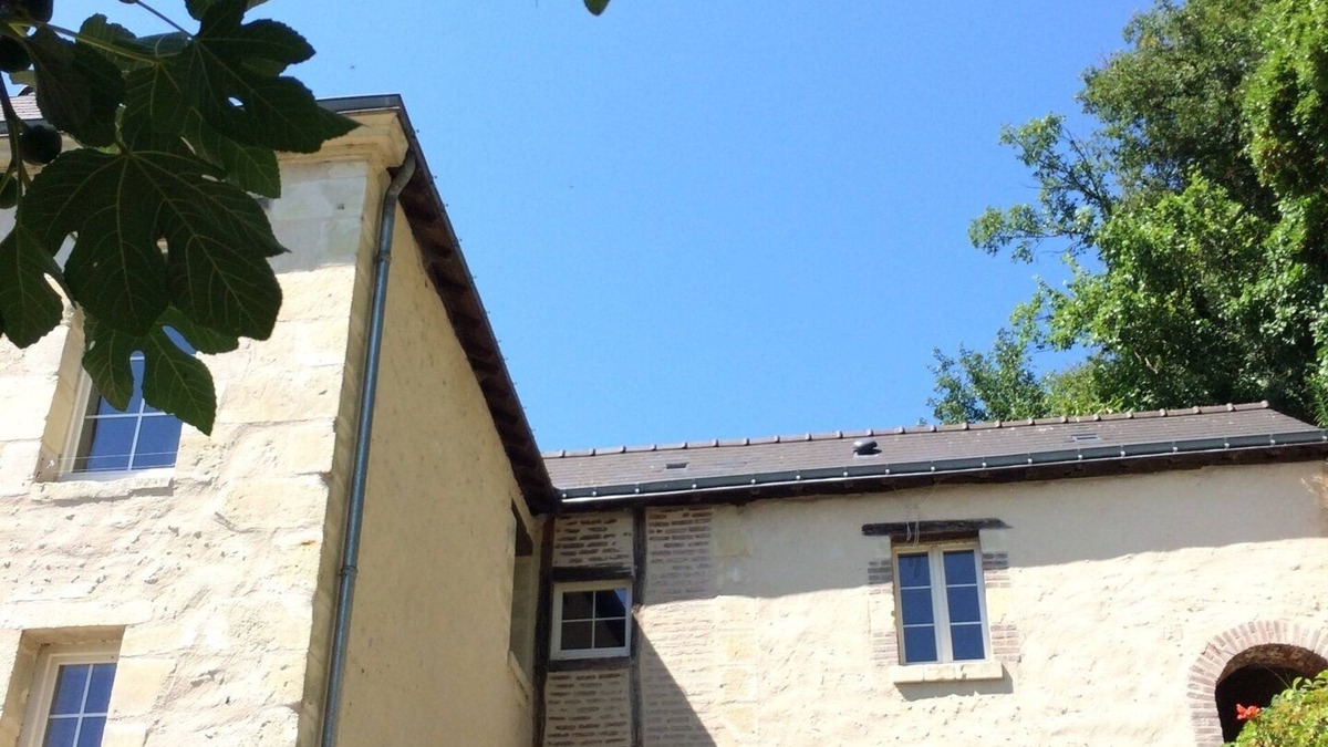 Nazelles-Negron House | Typical house in the heart of the Loire castles