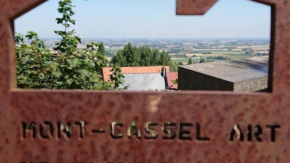 Cassel House | typical house in the village center