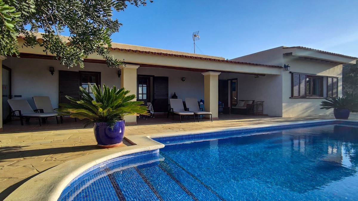 Sant Agusti des Vedra Villa | Typical Ibizan house, private pool, large spaces for enjoyment. Recommended