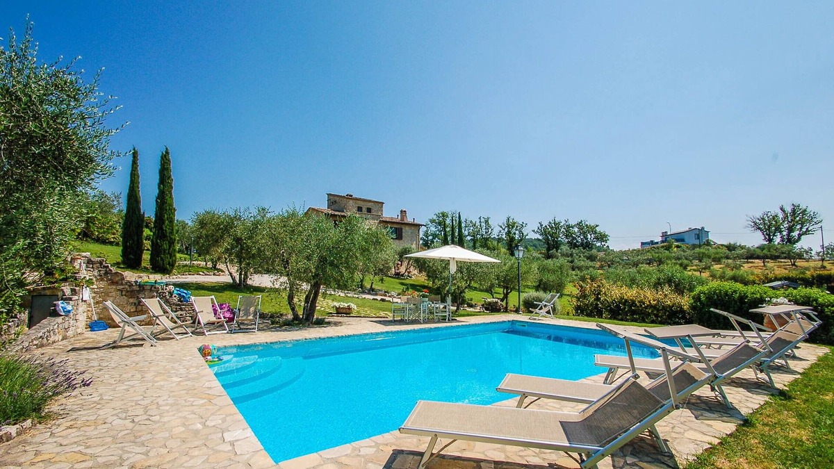 Collazzone Villa | Typical stone villa with private pool, air conditioning 3km village