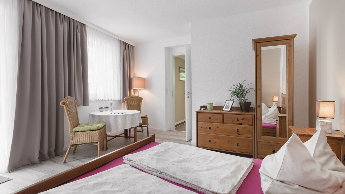 Strehlen Apartment | Typically Saxon! Cozy little apartment in the heart of Dresden.