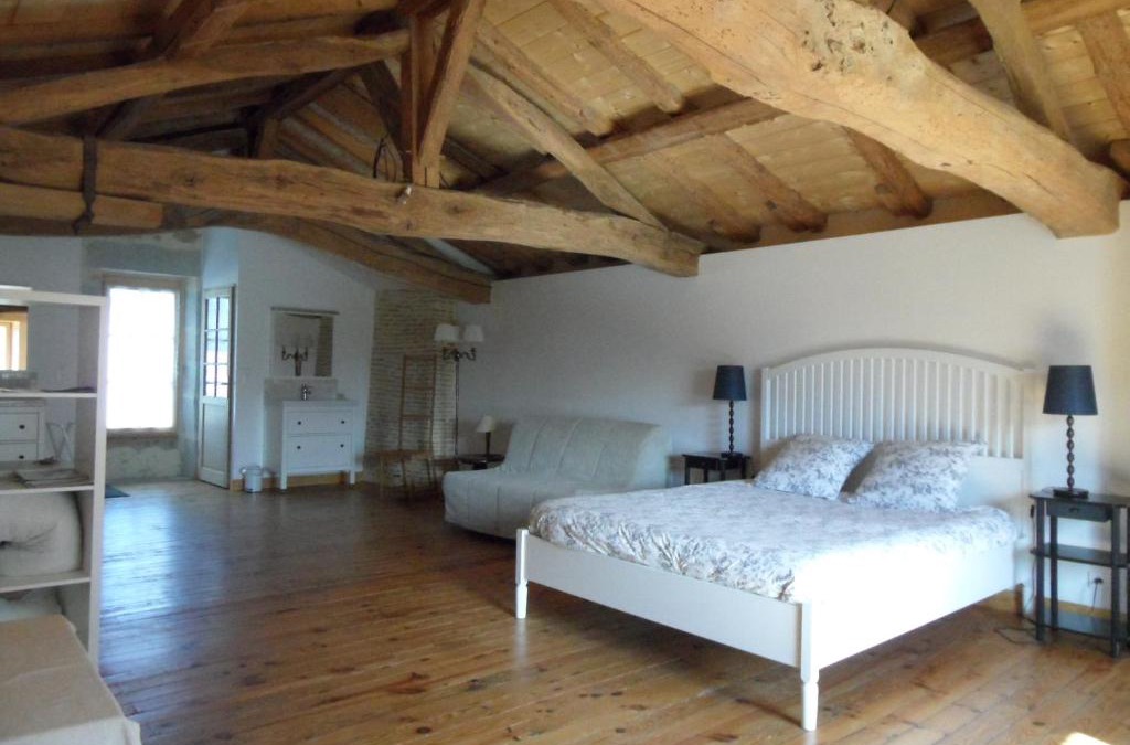 Auros Bed & Breakfast | U CAMPANA