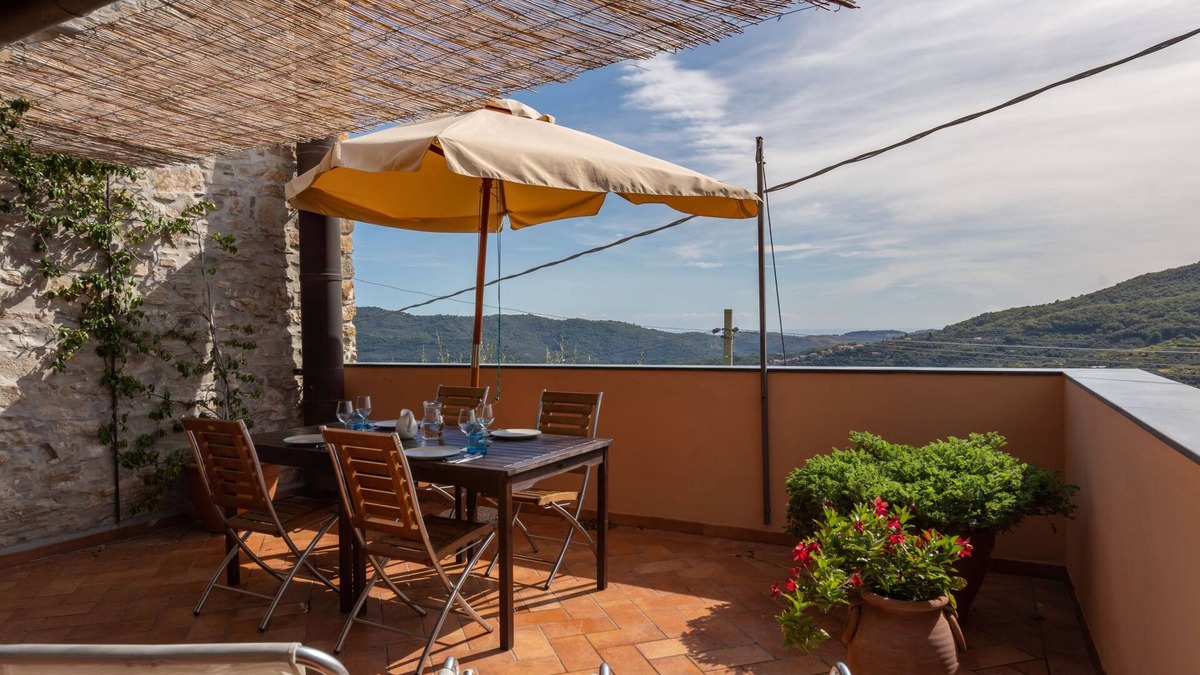 Villa Viani House | U Figu du Camin by Interhome