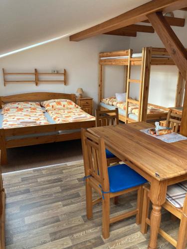 Roztoky u Jilemnice Apartment | Ubytování v podkroví