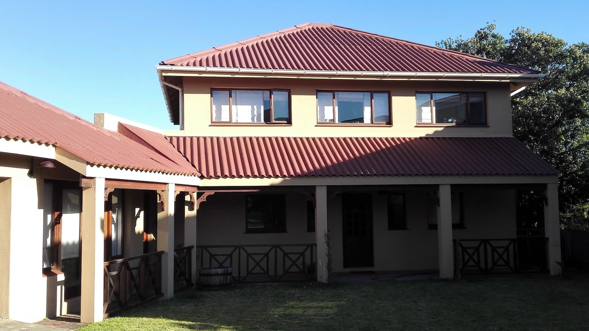 Kleinmond House | Uiteindelik - Kleinmond :- Secluded village on the Coast