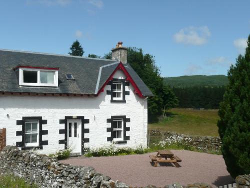 Hawick House | Uk35716 - North Cottage