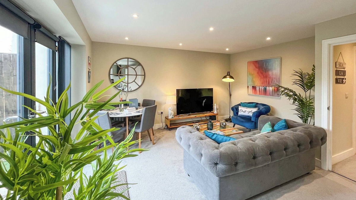 Scarborough Cottage | UK40241- The Bilberry