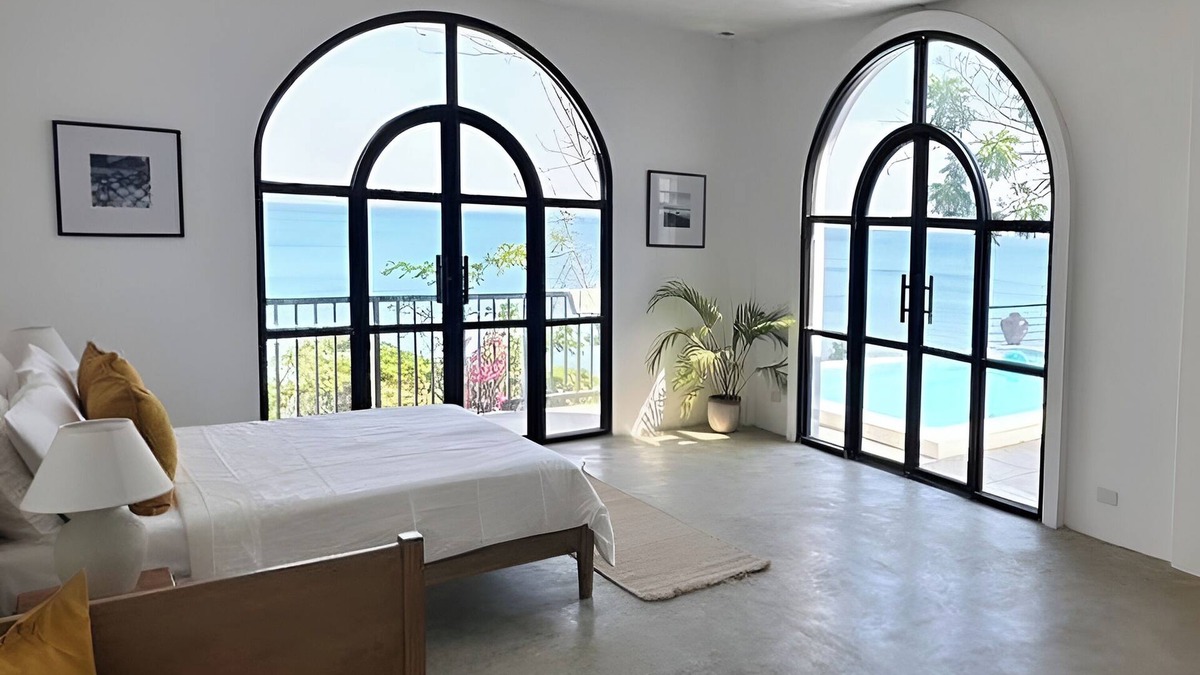 Dasol Villa | Uli Cliffhouse
