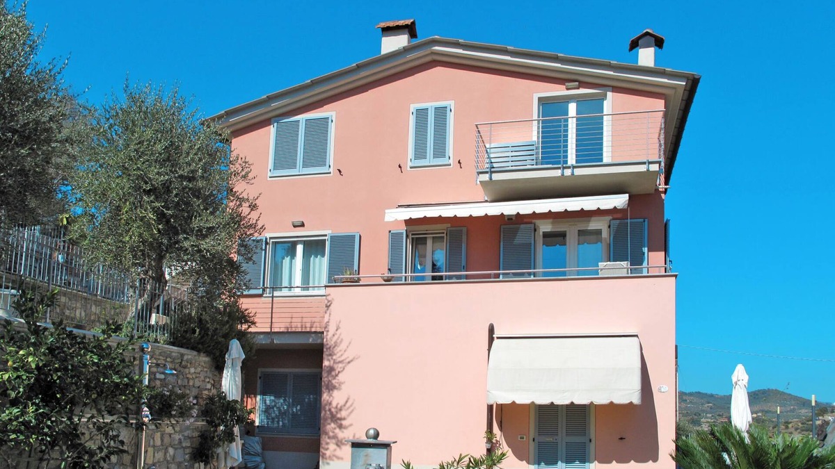 Poggi Apartment | Ulivi sul Mare by Interhome
