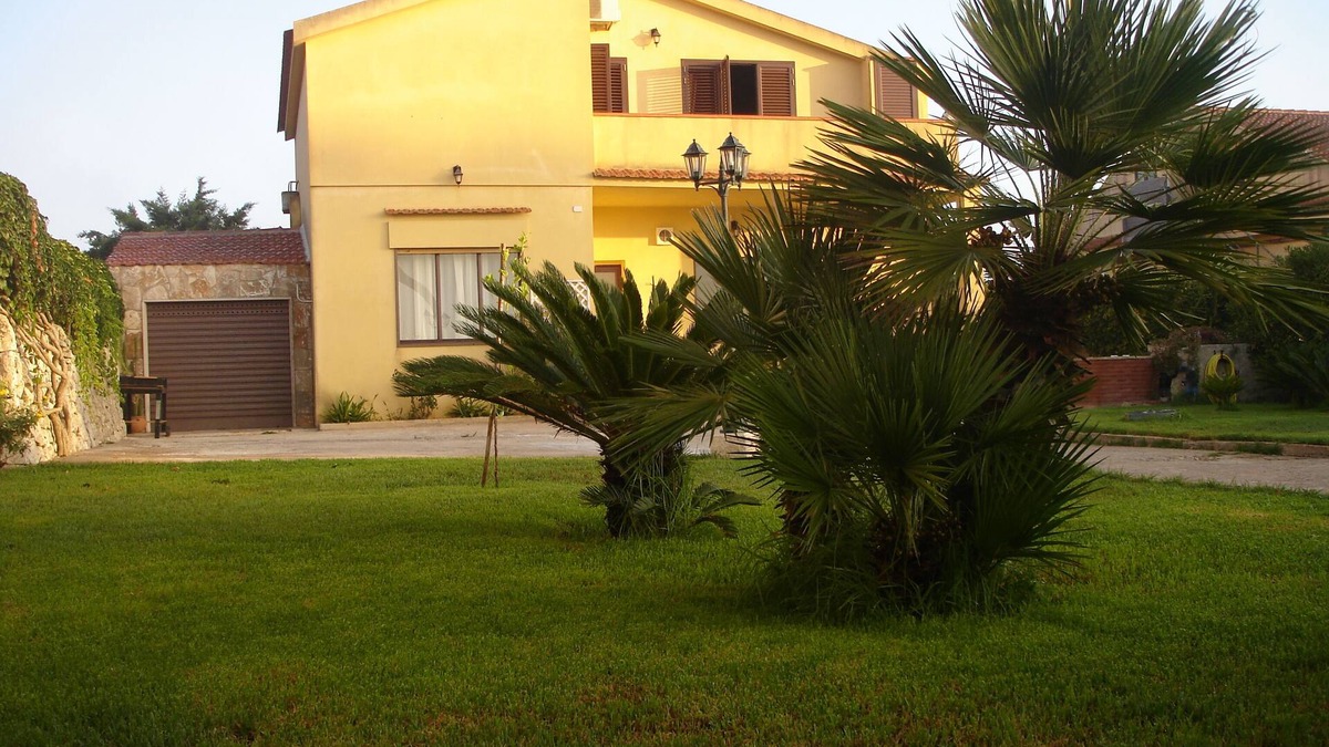 Pozzillo Villa | "Ulivo Apartment" just minutes from Ragusa and the sea