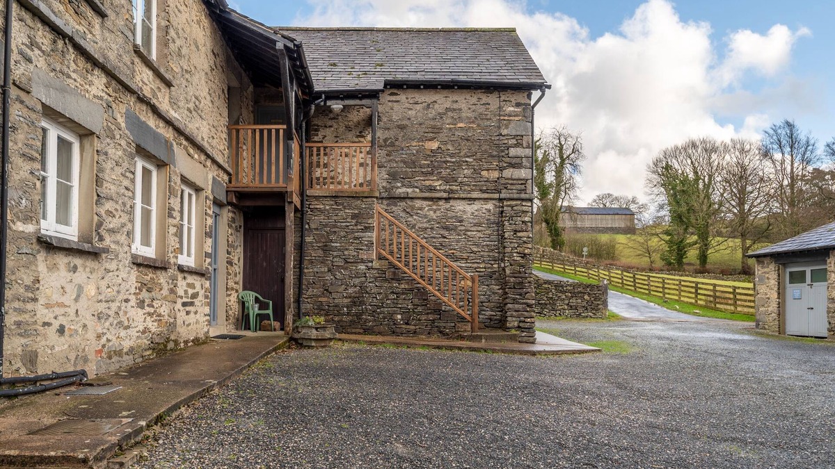 Near Sawrey Apartment | Ullswater - sleeps 4 guests in 2 bedrooms
