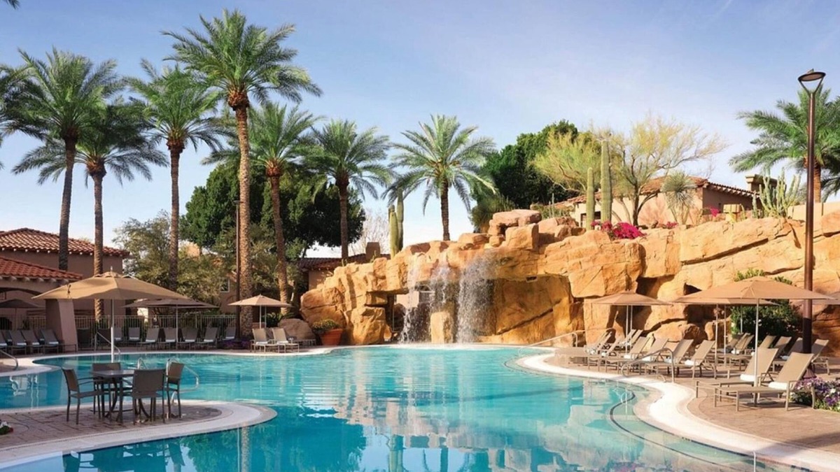North Scottsdale Resort | Ultimate Family Getaway at Sheraton Desert Oasis Villas-2 Bd lockoff