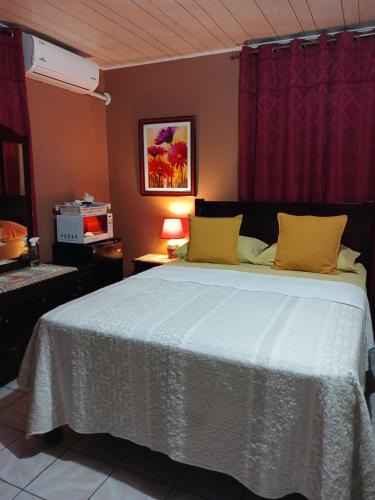 Santa Cruz Bed & Breakfast | Ultimate Freedom Bed and Breakfast