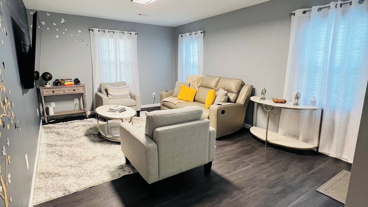 Lenoir House | Ultimate Relaxation Near Downtown Lenoir.