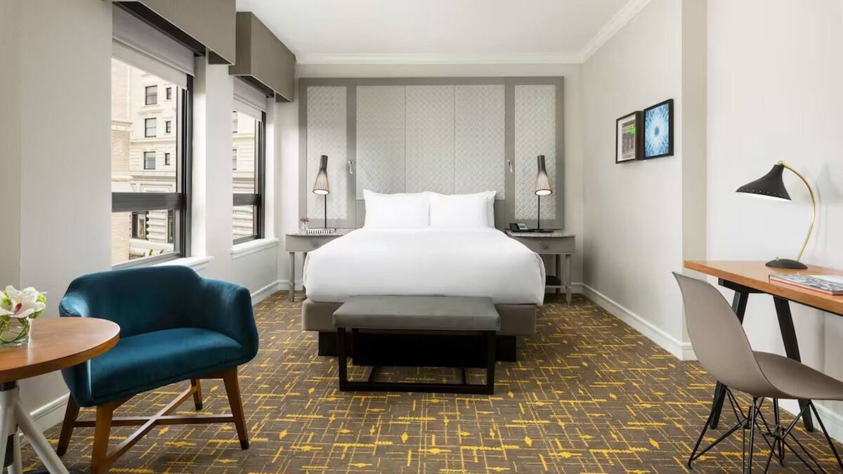 Lower Nob Hill House | Ultimate San Francisco Escape! 2 Modish Units, Bike Rental, Onsite Dining!