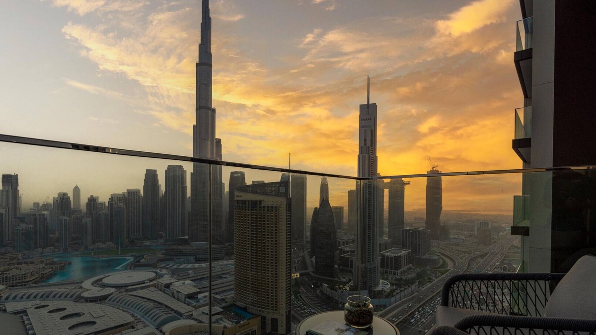 Bur Dubai Apartment | Ultimate Stay/Full Burj Khalifa Views/4 people