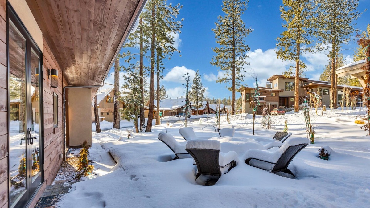 Truckee House | Ultra Luxury Private Truckee Community Home Resort