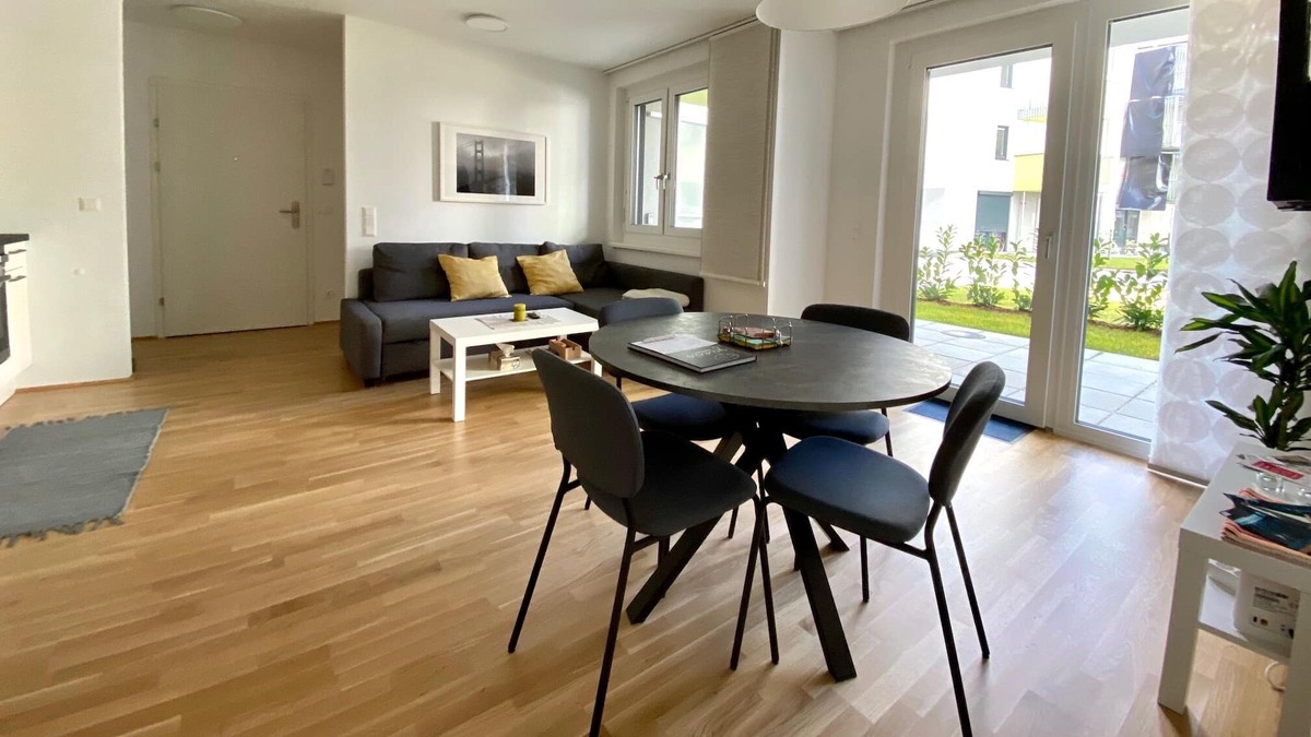 Favoriten Apartment | Ultra-modern apartment near the subway and Therme Wien, 15 min to Stephansplatz