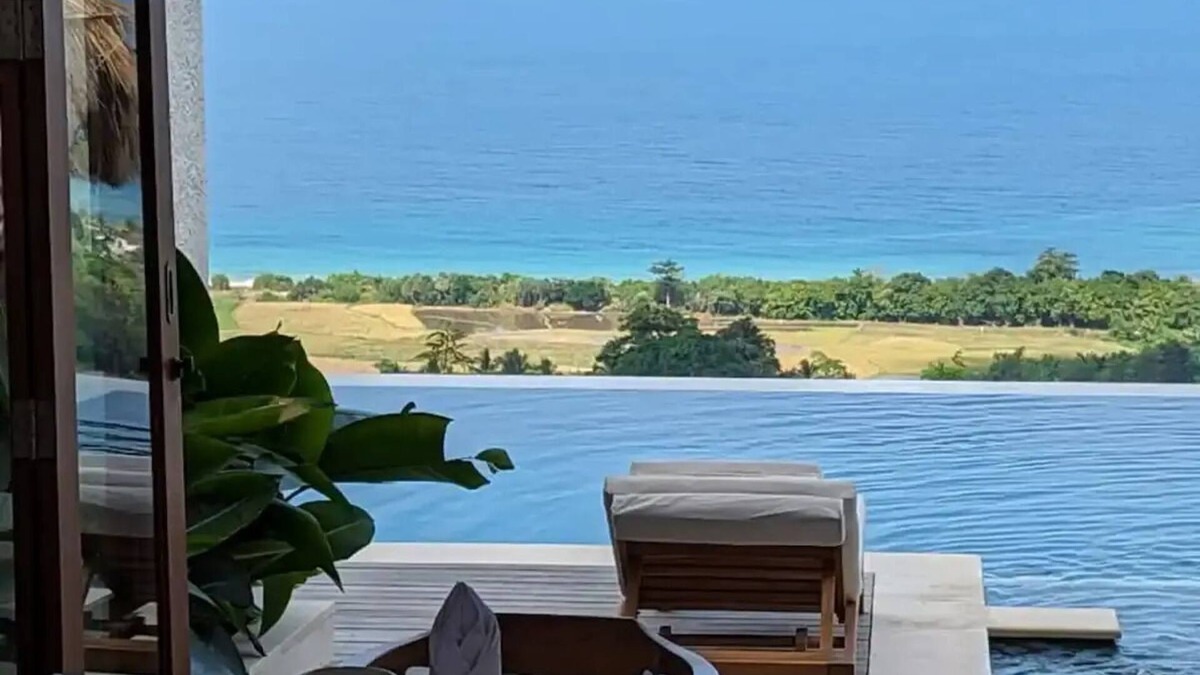 Rua Villa | Umarato Villa Sumba - 4 Bedroom Private Villa with Infinity Pool