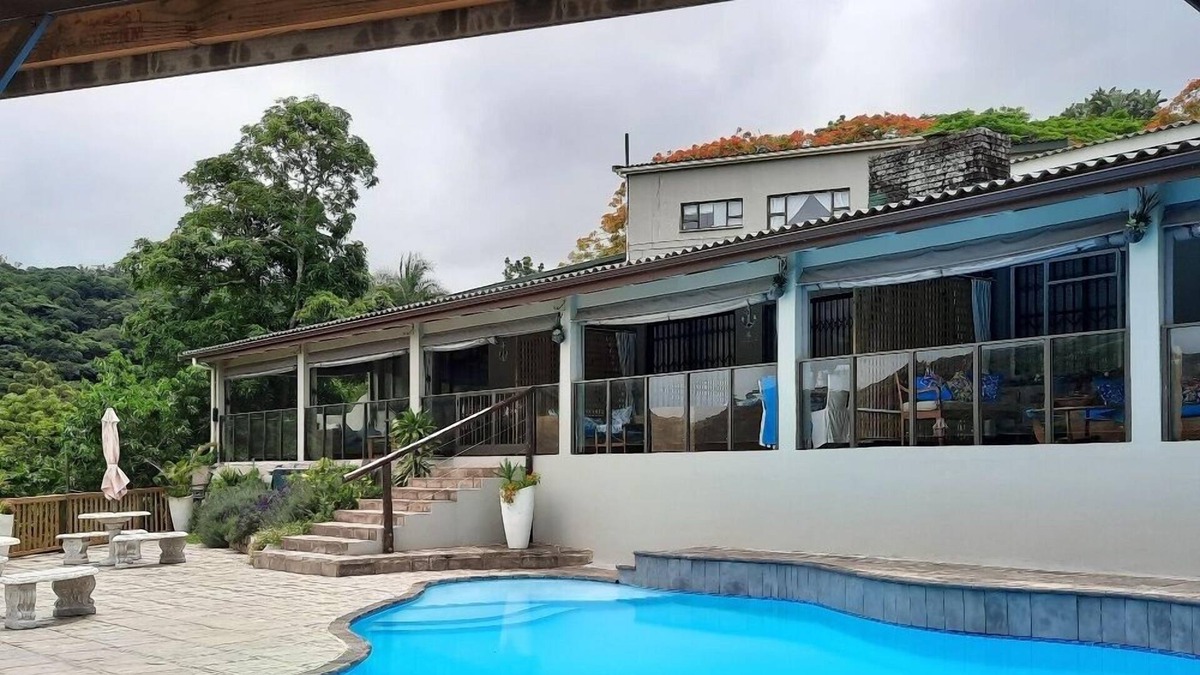Port Edward House | Umtamvuna View Cabanas
