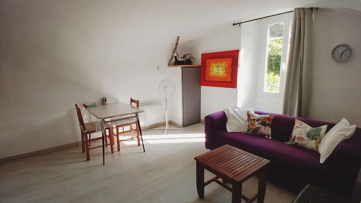 Saint-Laurent-le-Minier Apartment | un Appartement Tout en Voutes et en Charme a Deux pas de la Riviere