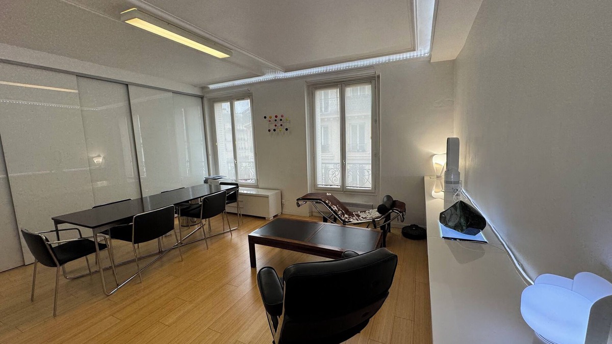 Quartier de la Salpetriere Apartment | Un Appartement au Pied de la rue Mouffetard