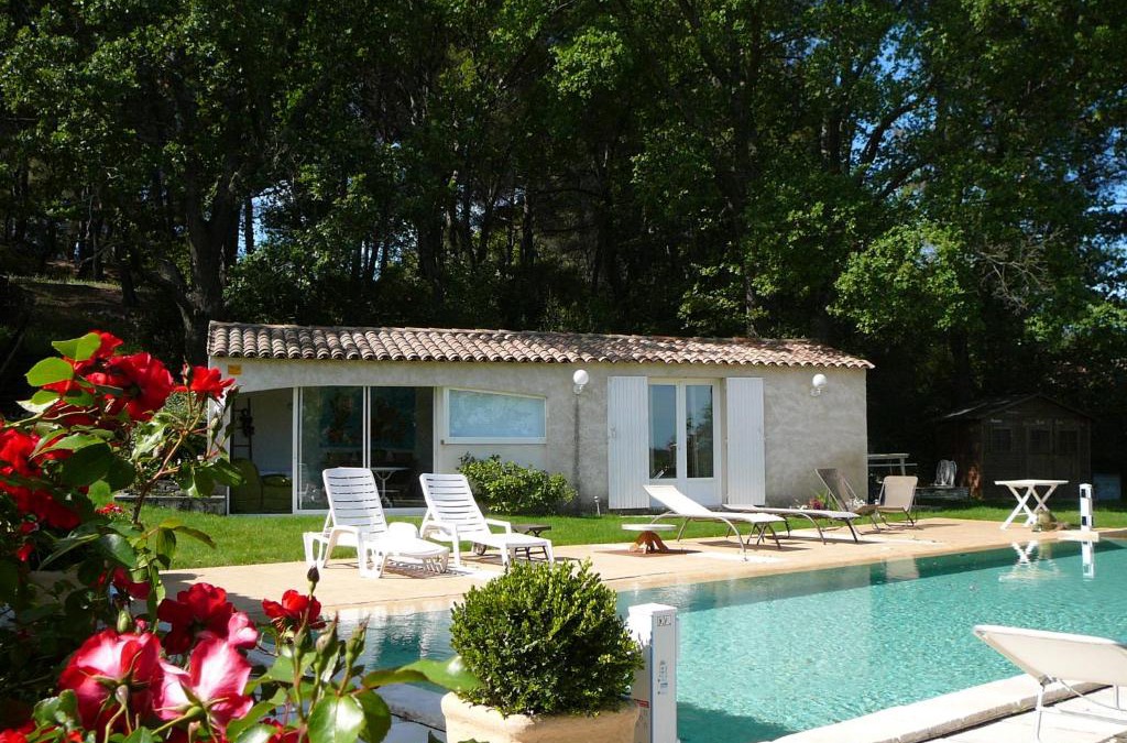 Eguilles House | un lit en provence