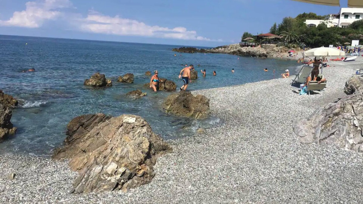 Cucco-Riviere House | Un'oasi di Relax sul Mare, di Fronte All'isola di Cirella!
