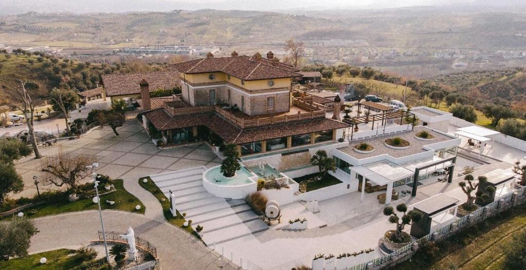 Lattarico Hotel | UNA HOTELS Tenuta Contessa Farm & SPA Cosenza