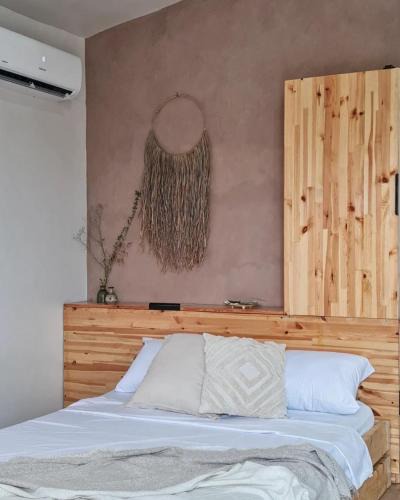 Olango Island House | Una Isla Vida - Your Affordable Retreat Space
