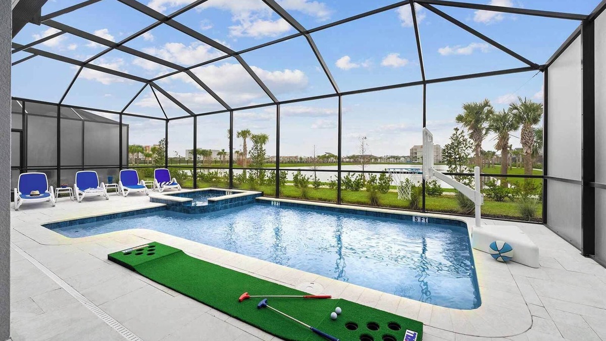 Florida Center House | Unbelievable Utopia | Centrally located home w/undersea theme BR, pool, theater