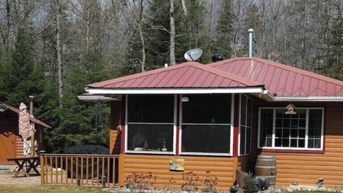 Presque Isle Cabin | Uncle Chad's Cabin
