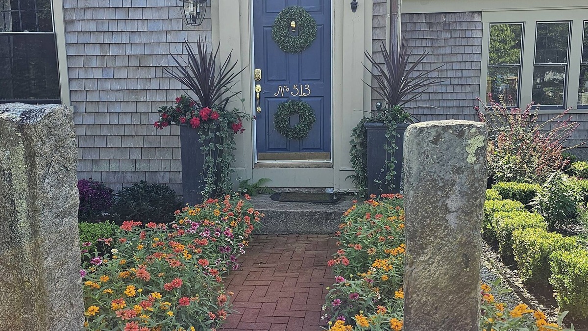 Westport House | Uncover rich American history and coastal charm when you stay with us!