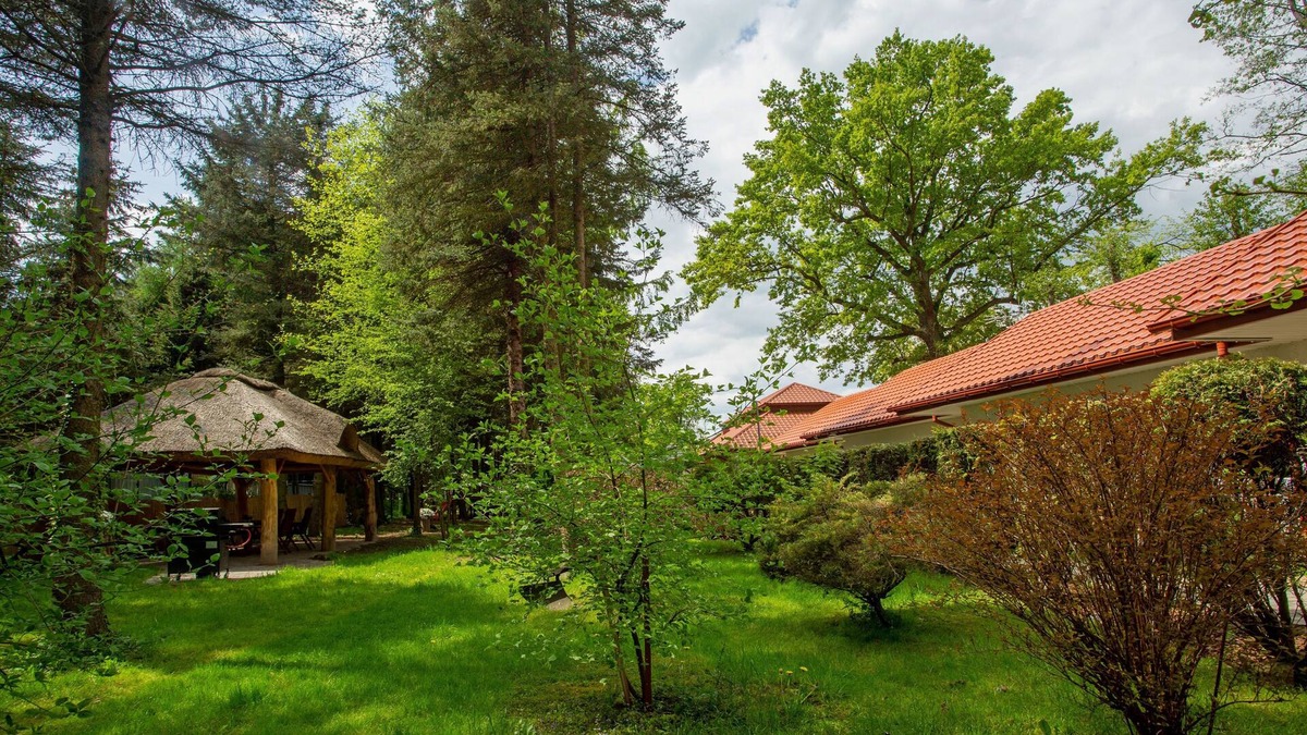 Niepolomice Hotel | Under Oak 2 double rooms/option up to 20 person in total. Breakfast on request