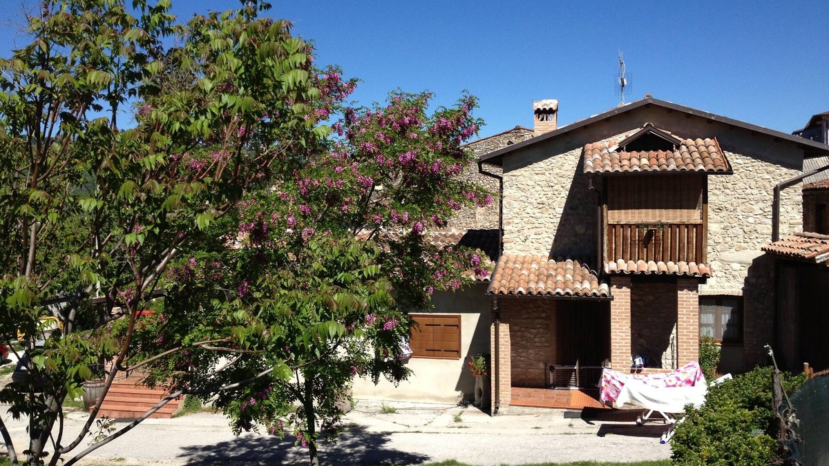 Barete House | Under the Arch, a holiday in the nature and silence of the Abruzzi Mountains