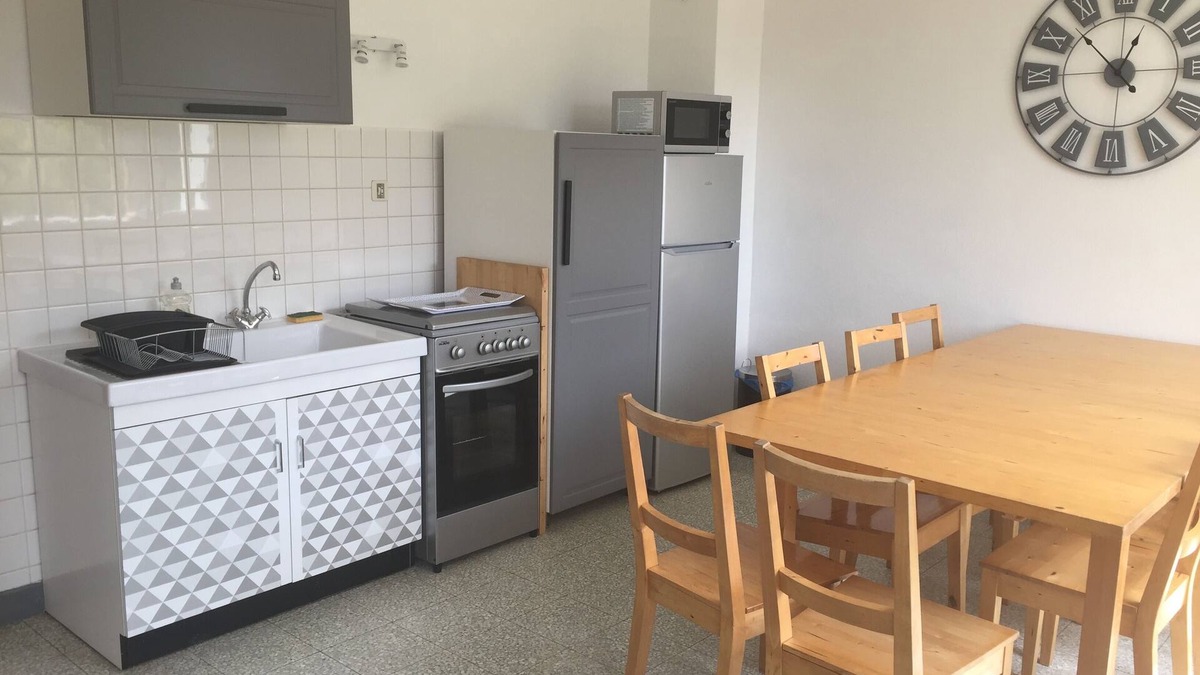Ornans Apartment | Under the castle