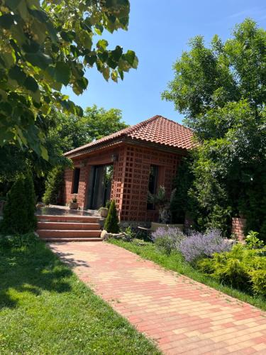 Draganesti-Vlasca Other | Undeva la Țară