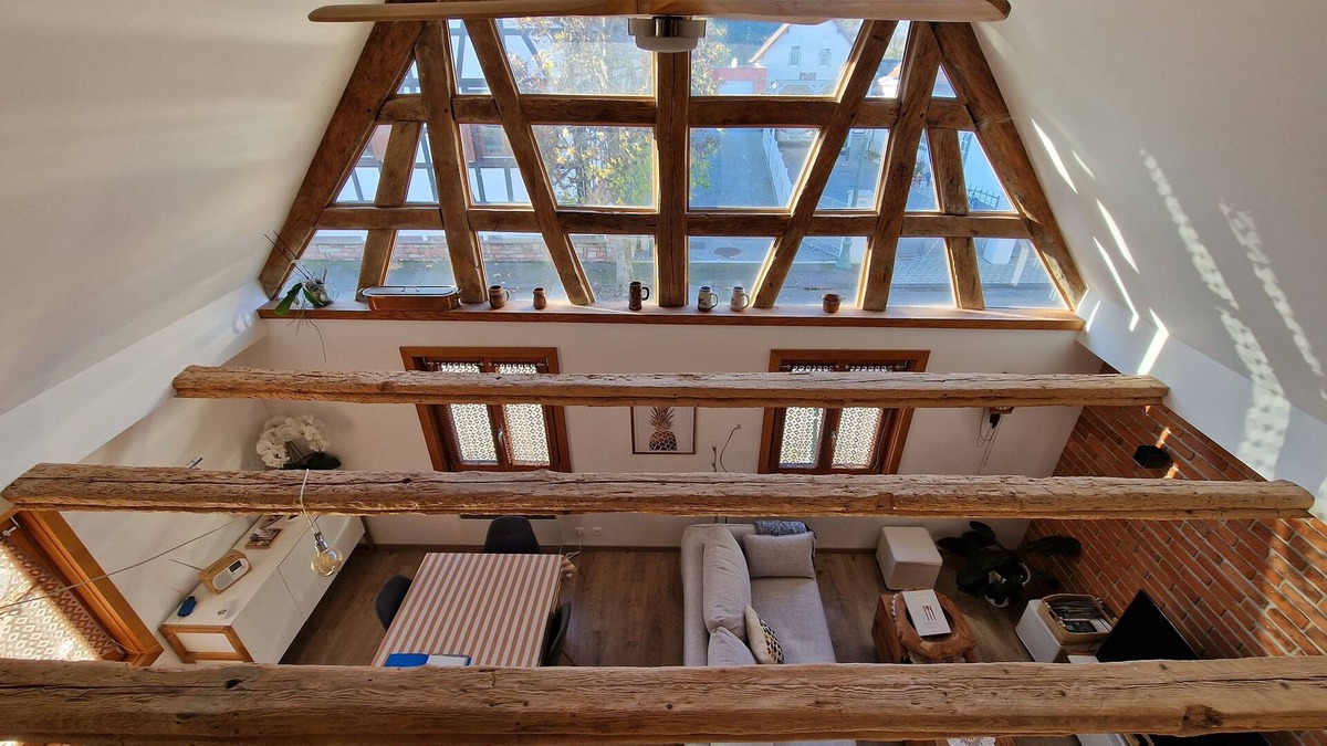 Beinheim House | Une Maison à Colombages - Cosy, Lumineuse et Sauna