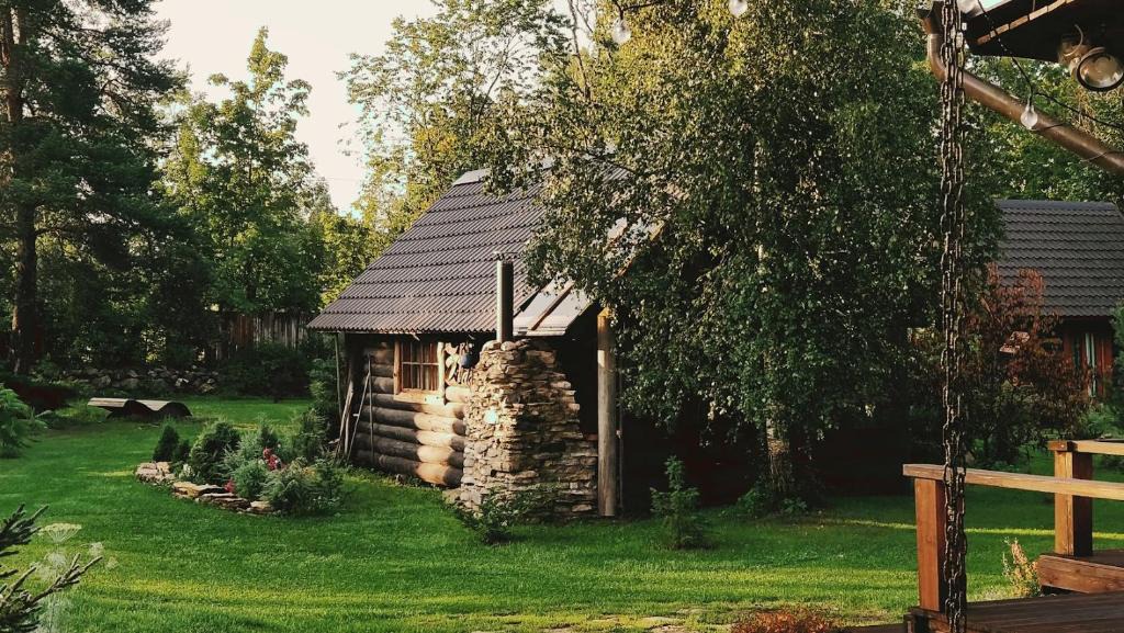 Laane-Harju Parish House | Uneallika hubane saunaga majake "Hoburaud"
